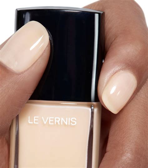 bleached meuve chanel|LE VERNIS Longwear nail colour 177 .